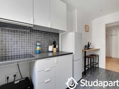 Louer Appartement 47 m2 Paris-15eme-arrondissement