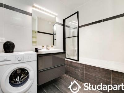 Louer Appartement Paris-15eme-arrondissement 2400 euros