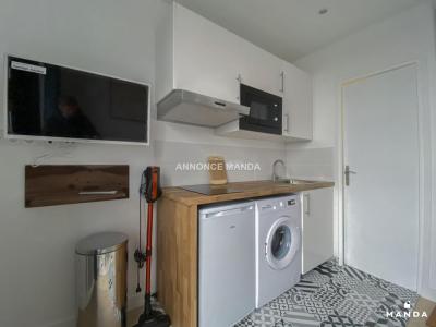 For rent Puteaux 1 room 19 m2 Hauts de Seine (92800) photo 1