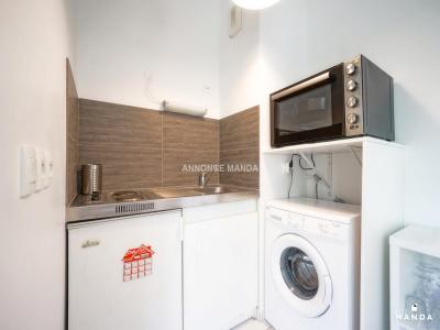 Louer Appartement Paris-11eme-arrondissement 927 euros