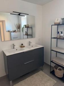 For rent Pian-sur-garonne 3 rooms 91 m2 Gironde (33490) photo 2
