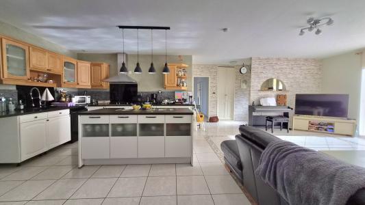 For sale 6 rooms 142 m2 Haute garonne (31380) photo 3