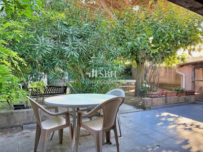 For sale Robion 5 rooms 100 m2 Vaucluse (84440) photo 4