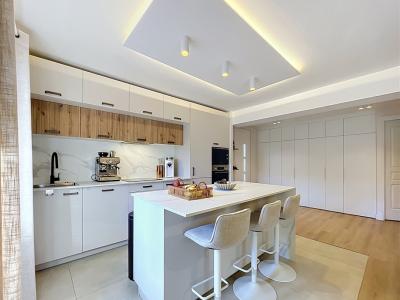 For sale Saint-laurent-du-var 3 rooms 81 m2 Alpes Maritimes (06700) photo 1