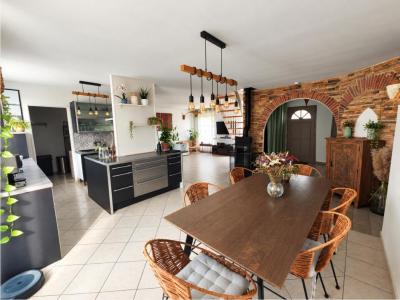Acheter Maison 132 m2 Pamfou
