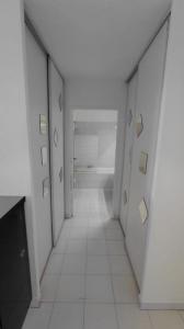 For rent Saint-laurent-du-var 2 rooms 35 m2 Alpes Maritimes (06700) photo 3