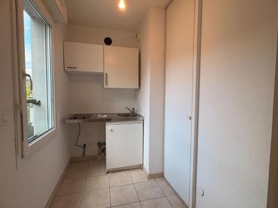 For rent Cagnes-sur-mer 1 room 26 m2 Alpes Maritimes (06800) photo 3