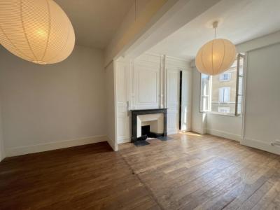 Louer Appartement 79 m2 Villefranche-sur-saone