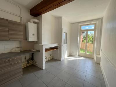 Louer Appartement Villefranche-sur-saone 805 euros