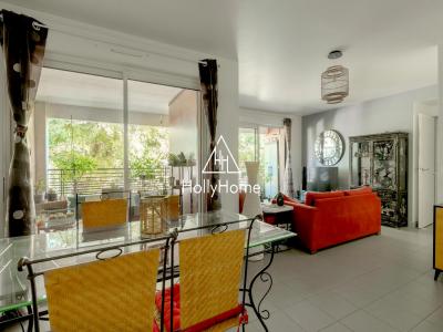 For sale Haillan 3 rooms 70 m2 Gironde (33185) photo 0