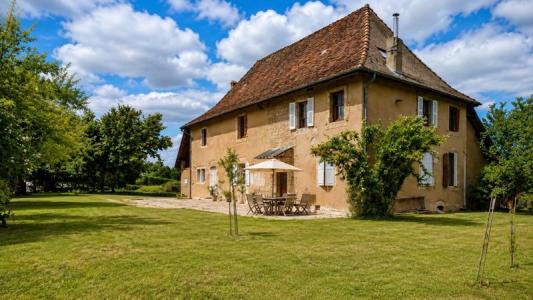 For sale Pont-de-beauvoisin 8 rooms 209 m2 Isere (38480) photo 0