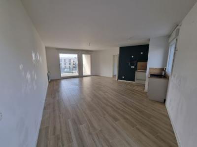 For rent Chartres 4 rooms 84 m2 Eure et loir (28000) photo 0