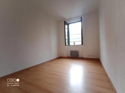 Louer Appartement Saint-pons-de-thomieres 420 euros