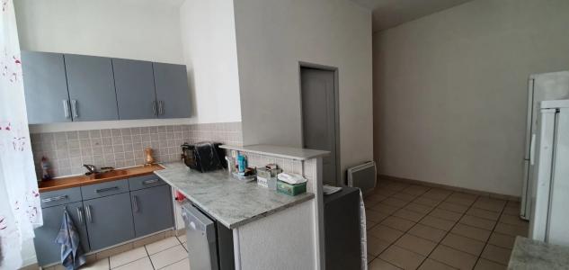 Annonce Location 7 pi�ces Appartement Bollene 84