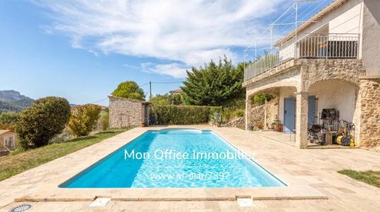 For sale Auriol 5 rooms 136 m2 Bouches du Rhone (13390) photo 2