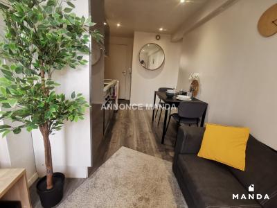 Louer Appartement 27 m2 Saint-etienne