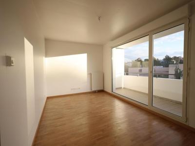 For sale Saint-germain-en-laye 2 rooms 44 m2 Yvelines (78100) photo 2