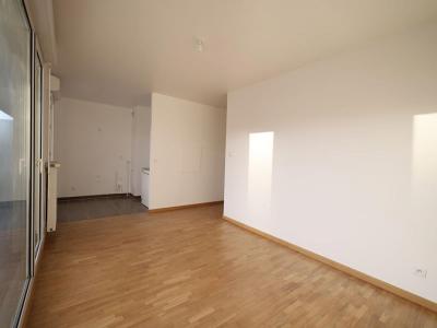 For sale Saint-germain-en-laye 2 rooms 44 m2 Yvelines (78100) photo 3
