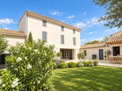For sale Pernes-les-fontaines 6 rooms 220 m2 Vaucluse (84210) photo 0