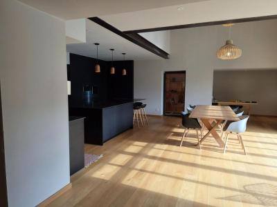 For sale Pernes-les-fontaines 6 rooms 220 m2 Vaucluse (84210) photo 2