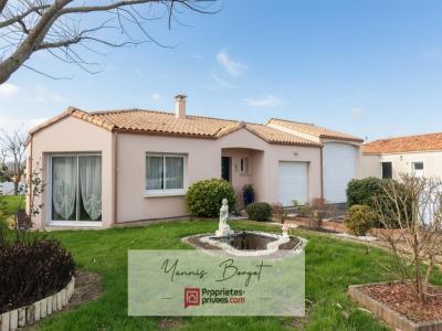 For sale Saint-fulgent 6 rooms 155 m2 Vendee (85250) photo 2