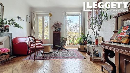 For sale Paris-10eme-arrondissement 4 rooms 85 m2 Paris (75010) photo 2