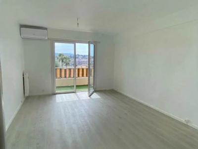 Louer Appartement 29 m2 Cannet
