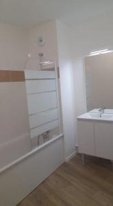 For rent Armentieres 4 rooms 77 m2 Nord (59280) photo 3