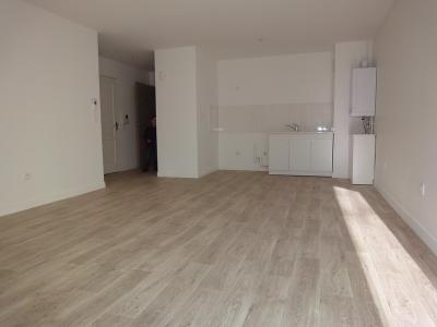 For rent Poitiers 2 rooms 46 m2 Vienne (86000) photo 3