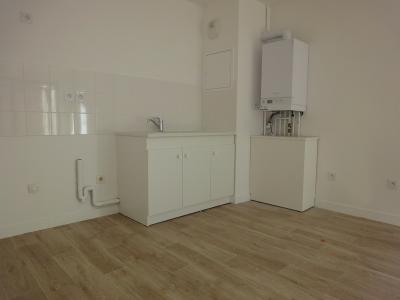 For rent Poitiers 2 rooms 46 m2 Vienne (86000) photo 4