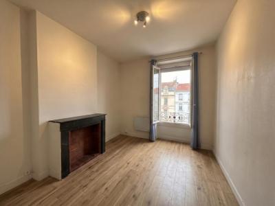 For rent Villeurbanne 3 rooms 53 m2 Rhone (69100) photo 1
