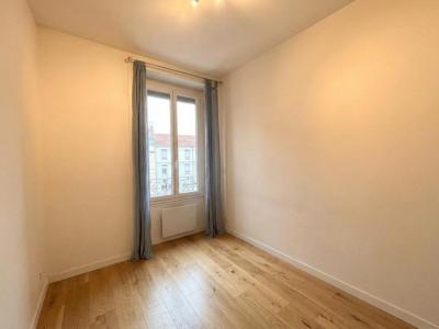 For rent Villeurbanne 3 rooms 53 m2 Rhone (69100) photo 2