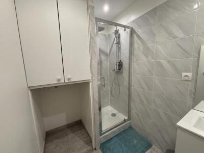 For rent Villeurbanne 3 rooms 53 m2 Rhone (69100) photo 4