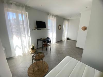 Louer Appartement Marseille-2eme-arrondissement 715 euros