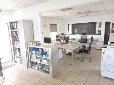 Annonce Location Bureau Sainte-clotilde 974