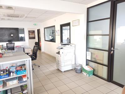 Louer Bureau 113 m2 Sainte-clotilde