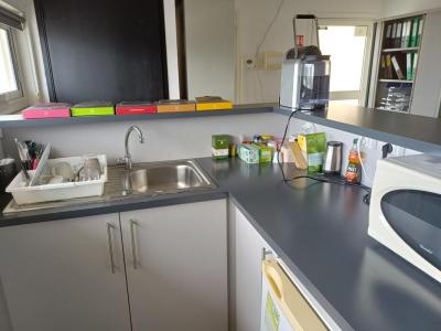 Louer Bureau Sainte-clotilde 23940 euros