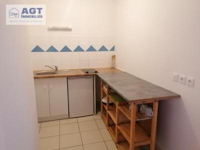 For rent Beauvais 1 room 35 m2 Oise (60000) photo 3