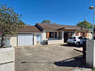 For sale Gauriac 4 rooms 100 m2 Gironde (33710) photo 0