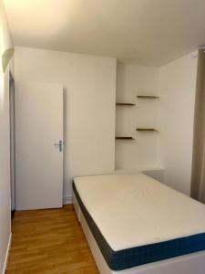 For sale Paris-17eme-arrondissement 2 rooms 44 m2 Paris (75017) photo 4