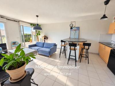 For sale Saint-medard-en-jalles 3 rooms 62 m2 Gironde (33160) photo 0