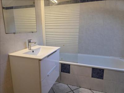 For rent Caluire-et-cuire 3 rooms 66 m2 Rhone (69300) photo 4