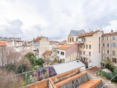 Louer Appartement Marseille-5eme-arrondissement 839 euros