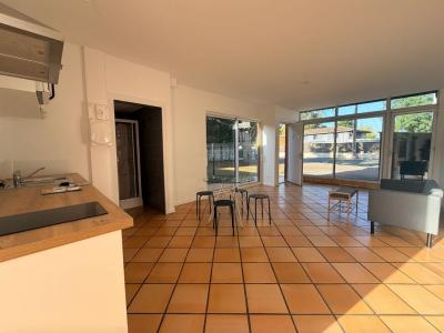 For rent Salles 2 rooms 48 m2 Gironde (33770) photo 4