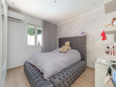 For sale LES OLIVES 4 rooms 135 m2 Bouches du Rhone (13013) photo 4