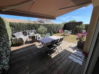 For sale Bordeaux 4 rooms 90 m2 Gironde (33200) photo 0