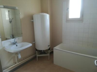 Louer Appartement 94 m2 Mur-de-barrez