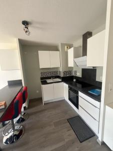 For sale Pelissanne 2 rooms 39 m2 Bouches du Rhone (13330) photo 3