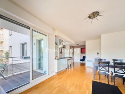 For rent Issy-les-moulineaux 4 rooms 94 m2 Hauts de Seine (92130) photo 1