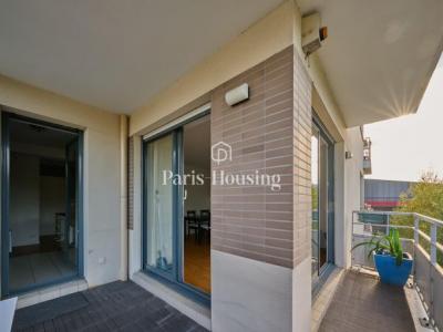 For rent Issy-les-moulineaux 4 rooms 94 m2 Hauts de Seine (92130) photo 4
